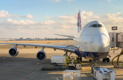 國際貨運代理主要接受客戶貨物運輸方面的委托，他們都能做什么？