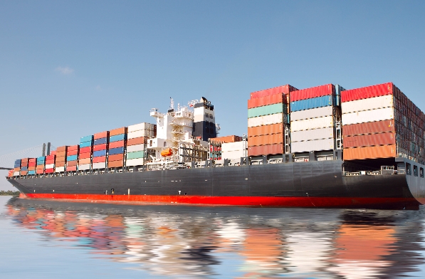 作為連接不同國家和地區之間的橋梁，美國貨代扮演著至關重要的角色