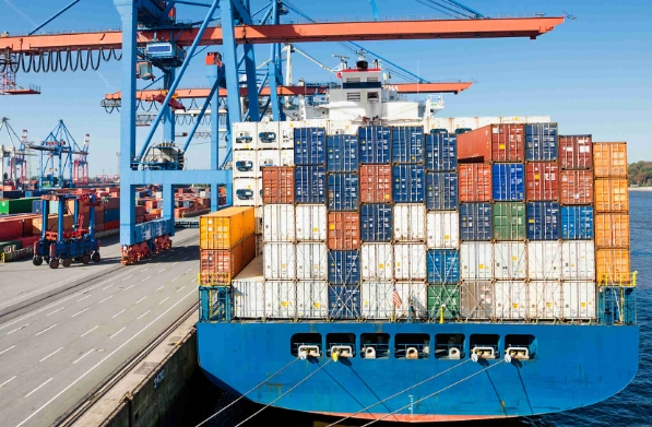 俄羅斯專線應運而生，成為連接中俄兩國經濟的重要橋梁與紐帶