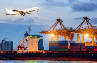 國際貨代通過提供專業化的服務，幫助貨主節省時間和精力，確保貨物的安全運輸